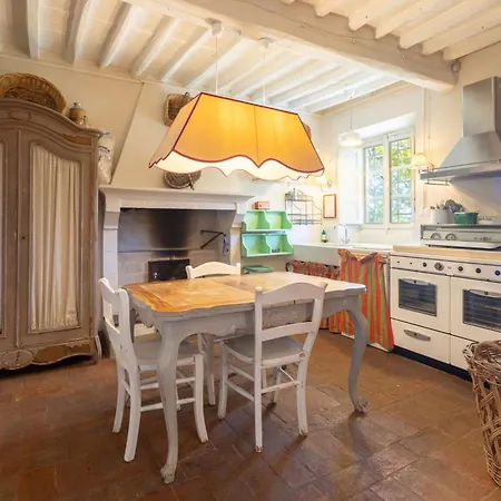 Isabo By Vacavilla Villa Capannori